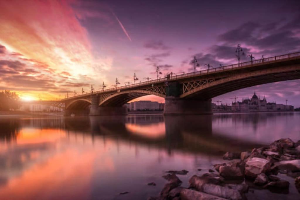 Parisian Soul In The Heart Of บูดาเปสต์ ภายนอก รูปภาพ