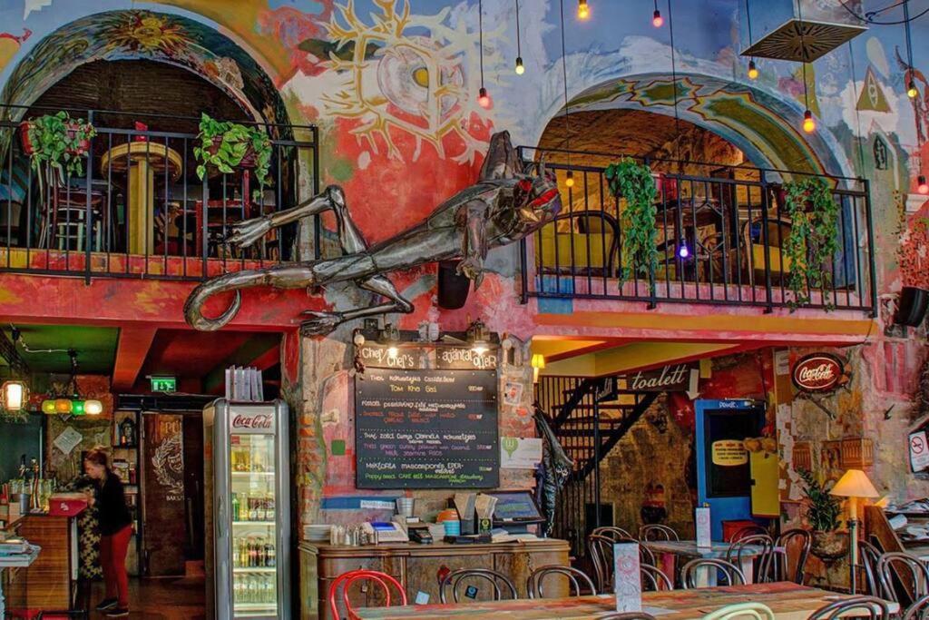 Parisian Soul In The Heart Of บูดาเปสต์ ภายนอก รูปภาพ